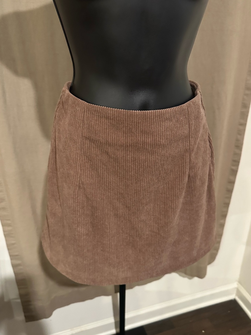 Corduroy A-Line Mini Skorts in Dusty Brown